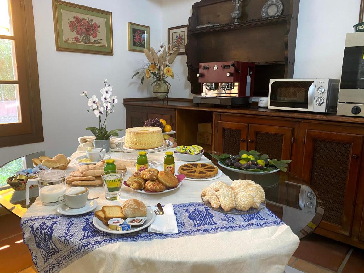 Villa Silvana Tortolì المظهر الخارجي الصورة